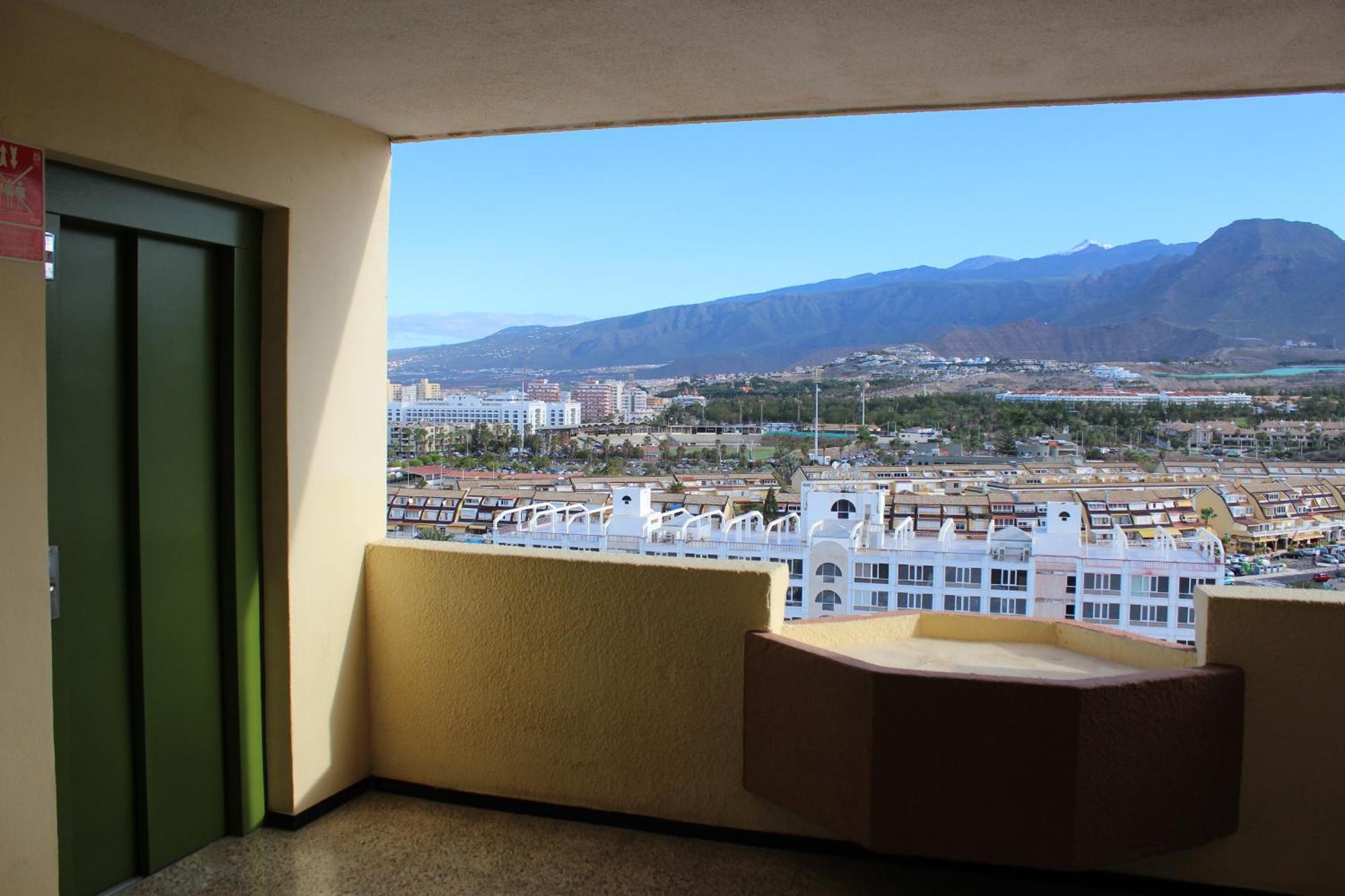 Апартаменты Torres Del Sol 14 Floor Ocean'S Balcony Арона Экстерьер фото